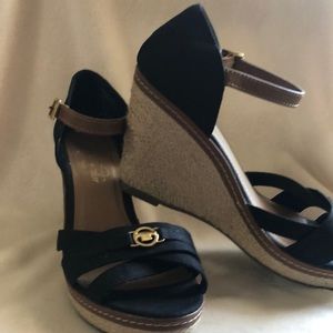 🔥🔥🔥 TOM TAILOR WEDGES SIZE 39